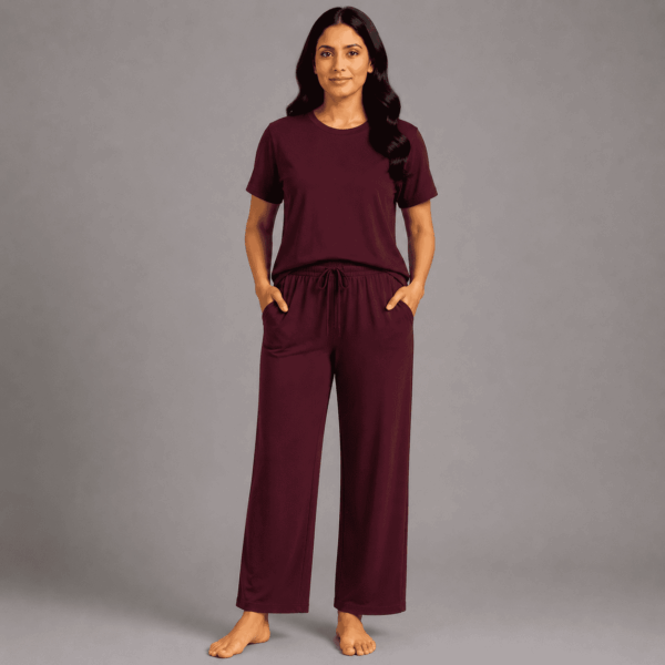 Crew Neck / Round Neck Tops for Women